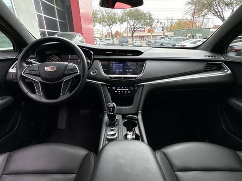 Used 2020 Cadillac XT5 Luxury image 9