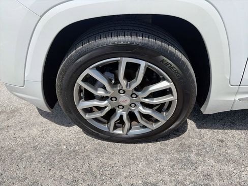Used 2023 GMC Terrain Denali AWD/4WD image 38