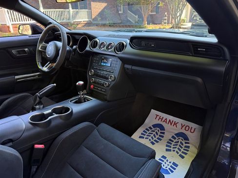 Used 2018 Ford Mustang Shelby GT350 image 50