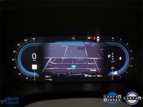 Used 2025 Volvo XC40 B5 Core image 12