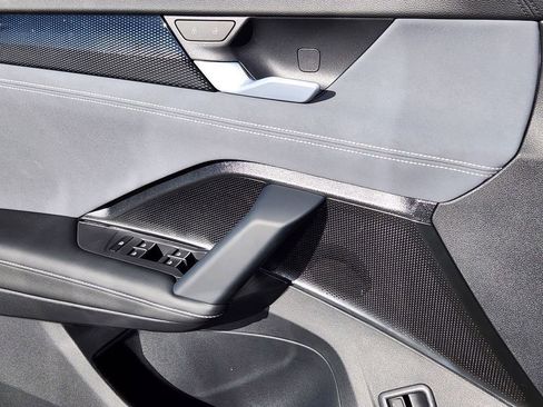 New 2026 Volkswagen Tiguan SE AWD/4WD image 13