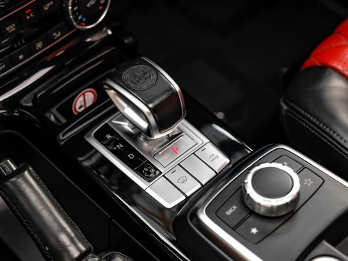 Used 2015 Mercedes-Benz G 63 AMG 4MATIC w/ PA6 Package image 22