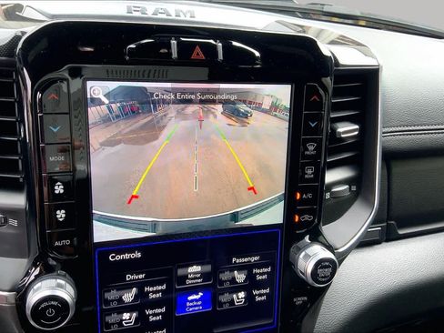 Used 2021 RAM 1500 Laramie RWD image 25