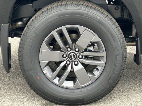 New 2026 Nissan Frontier SV w/ SV Convenience Package image 7