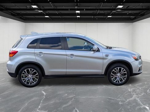 Used 2018 Mitsubishi Outlander Sport SE AWD/4WD image 6