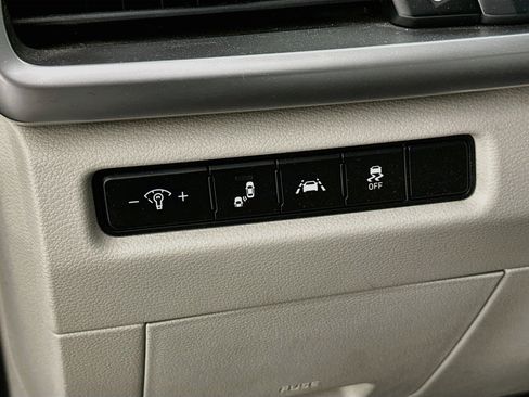 Used 2020 Kia Telluride S AWD/4WD image 17