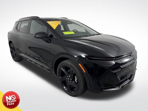 Used 2024 Chevrolet Equinox EV RS image 1