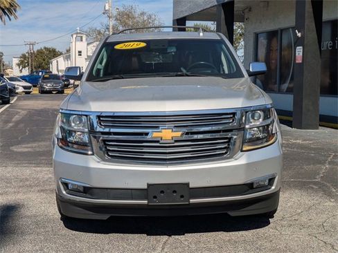 Used 2019 Chevrolet Tahoe Premier w/ Premier Plus Edition image 2