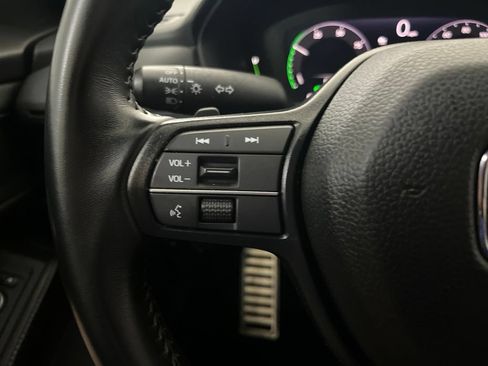 Used 2025 Honda Accord Sport image 58