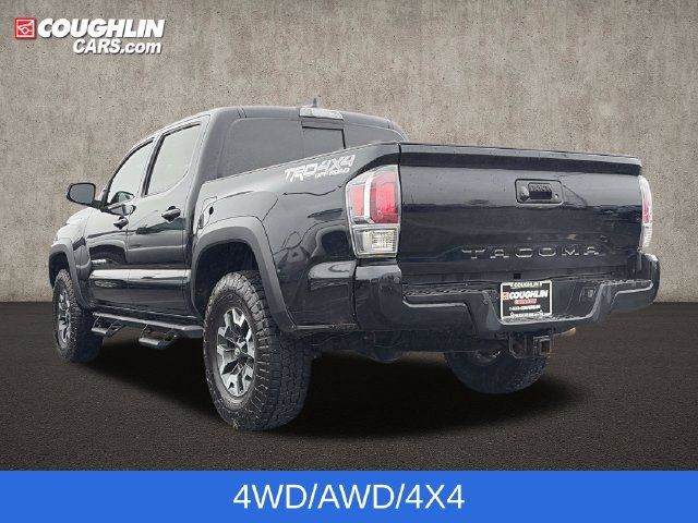 Used 2021 Toyota Tacoma TRD Off-Road w/ TRD Premium Off Road Package AWD/4WD image 6