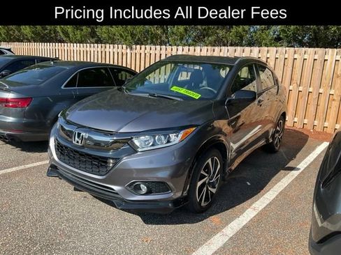 Used 2020 Honda HR-V Sport image 3
