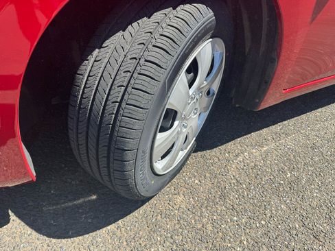 Used 2014 Nissan Sentra S FWD image 27