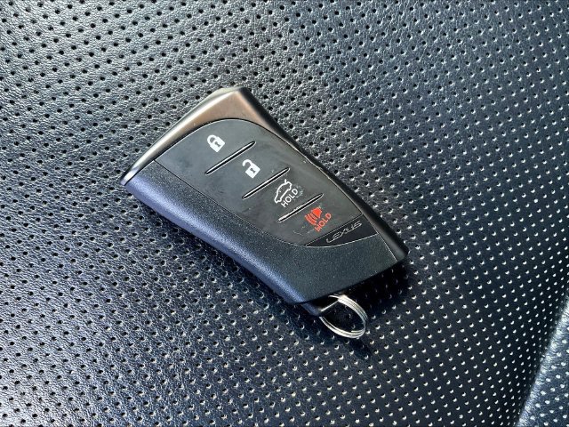 Used 2020 Lexus ES 350 w/ Premium Package FWD image 37