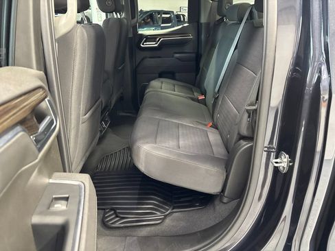 Used 2023 Chevrolet Silverado 1500 LT AWD/4WD image 32