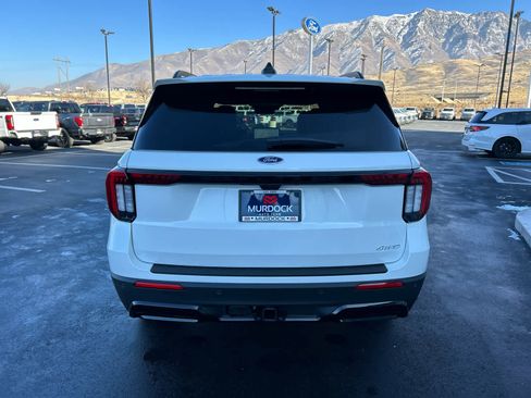 New 2026 Ford Explorer ST-Line w/ ST-Line Street Pack image 10