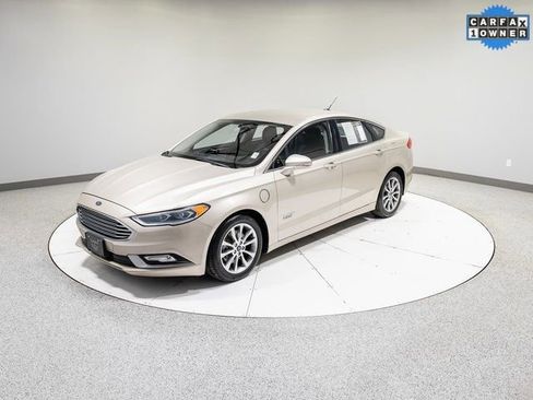 Used 2017 Ford Fusion Energi SE image 34