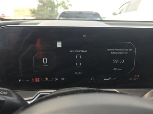 Used 2025 Kia Sorento SX FWD image 6