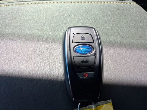 Used 2022 Subaru Crosstrek 2.5i Sport w/ Moonroof Package AWD/4WD image 35