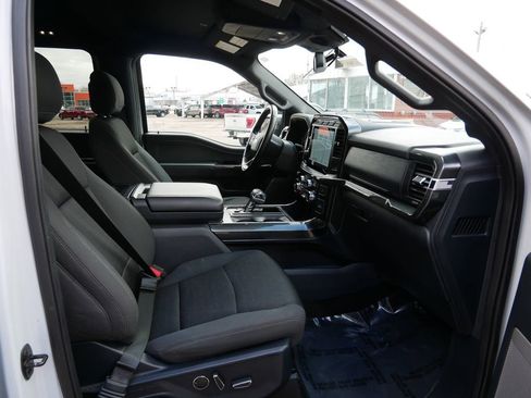 Certified 2021 Ford F150 XLT w/ Equipment Group 302A High image 8