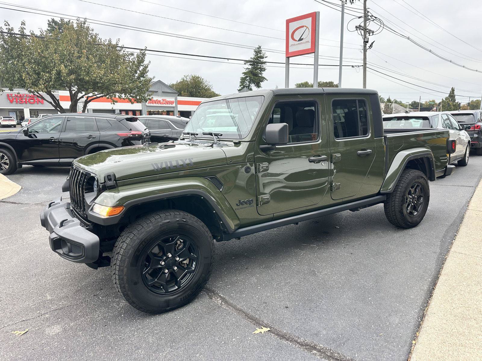 Used 2022 Jeep Gladiator Sport AWD/4WD image 8