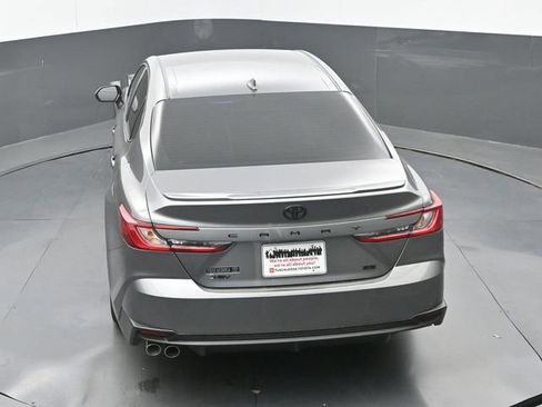 Used 2025 Toyota Camry SE FWD image 15