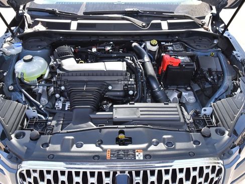 New 2026 Lincoln Corsair Premiere image 38