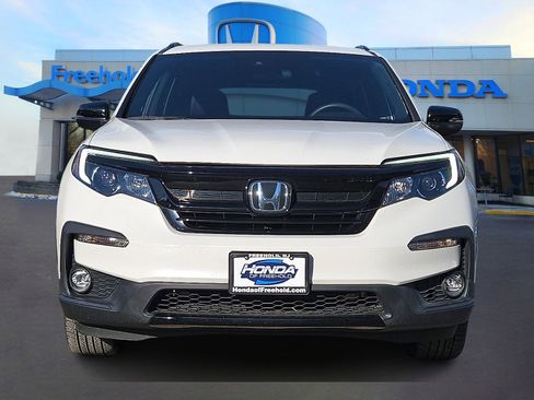 Used 2022 Honda Pilot Sport image 2