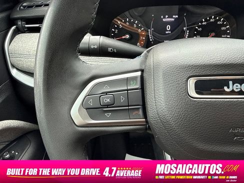 Used 2022 Jeep Compass Latitude AWD/4WD image 33
