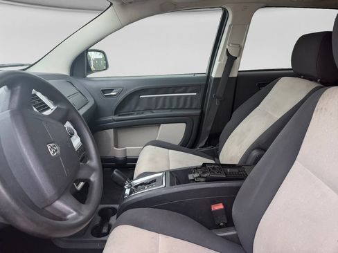 Used 2009 Dodge Journey SXT FWD image 16