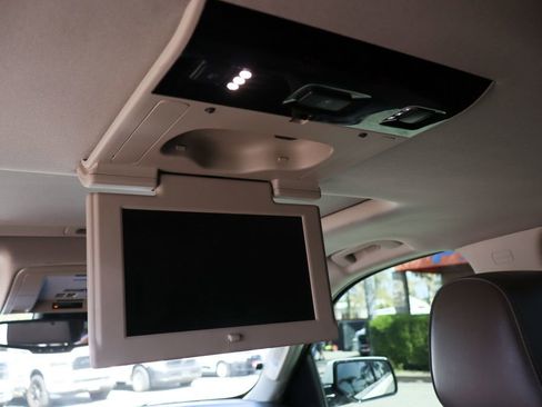 Used 2019 GMC Yukon XL Denali w/ Open Road Package AWD/4WD image 53