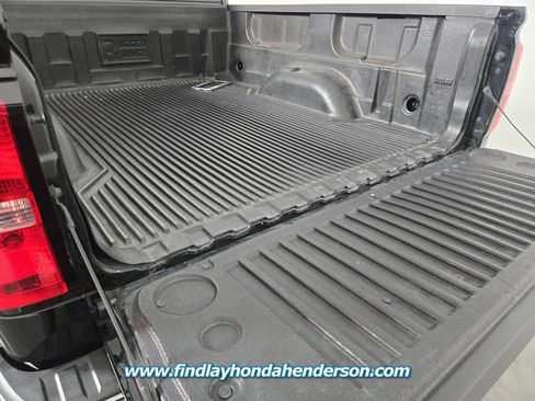 Used 2019 Chevrolet Silverado 1500 LT image 12