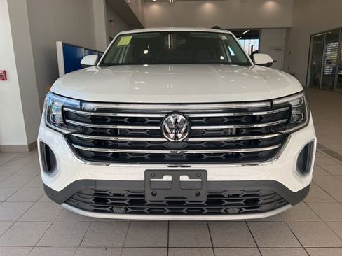 New 2026 Volkswagen Atlas SE AWD/4WD image 2