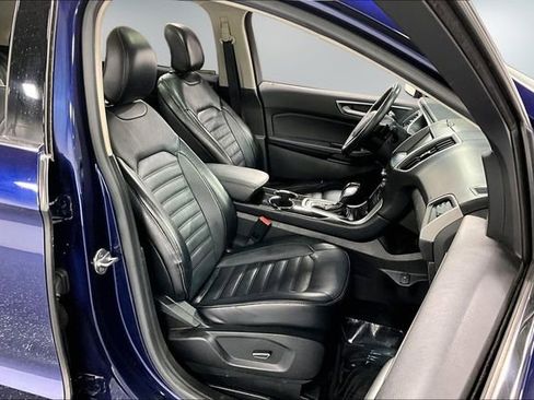 Used 2016 Ford Edge SEL w/ Equipment Group 201A FWD image 27