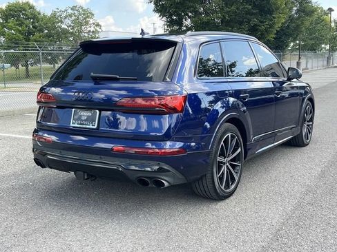 Used 2023 Audi SQ7 Prestige AWD/4WD image 3