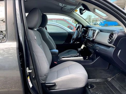 Used 2020 Toyota Tacoma SR5 image 28