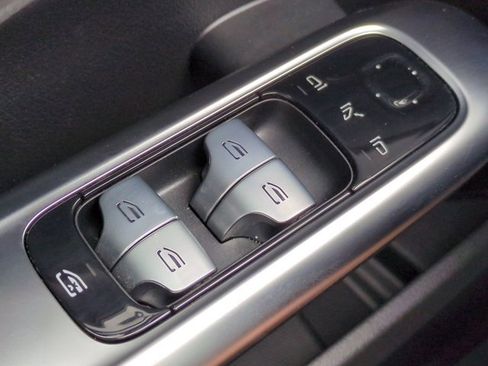 Certified 2022 Mercedes-Benz C 300 Sedan image 24