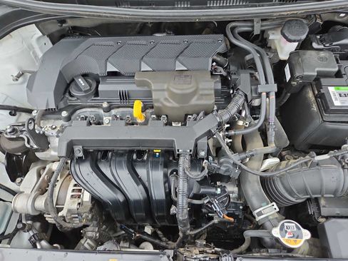 Used 2023 Kia Rio LX FWD image 17