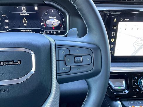 Used 2023 GMC Sierra 1500 Denali AWD/4WD image 24