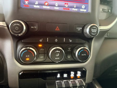 Used 2019 RAM 1500 Big Horn RWD image 18