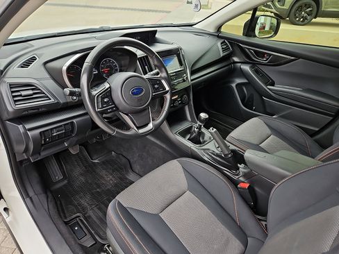 Used 2018 Subaru Crosstrek 2.0i Premium w/ Popular Package #2 image 11