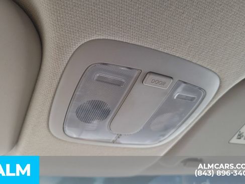 Used 2013 Kia Soul FWD image 16
