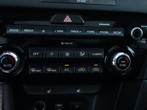 Used 2021 Kia Sportage S w/ S FWD Premium Package image 10