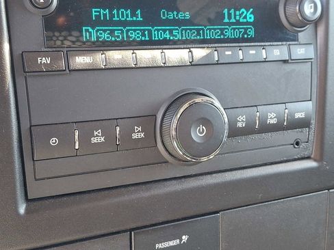 Used 2024 Chevrolet Express 2500 w/ Driver Convenience Package image 15