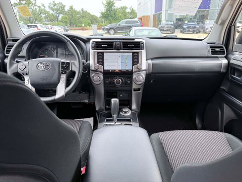 Used 2022 Toyota 4Runner Trail Special Edition AWD/4WD image 16