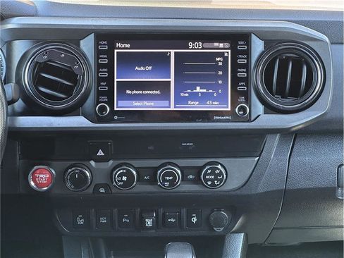 Used 2020 Toyota Tacoma TRD Off-Road w/ Technology Package image 24