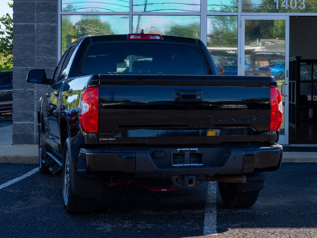 Used 2021 Toyota Tundra Limited w/ Limited Premium Package AWD/4WD image 4