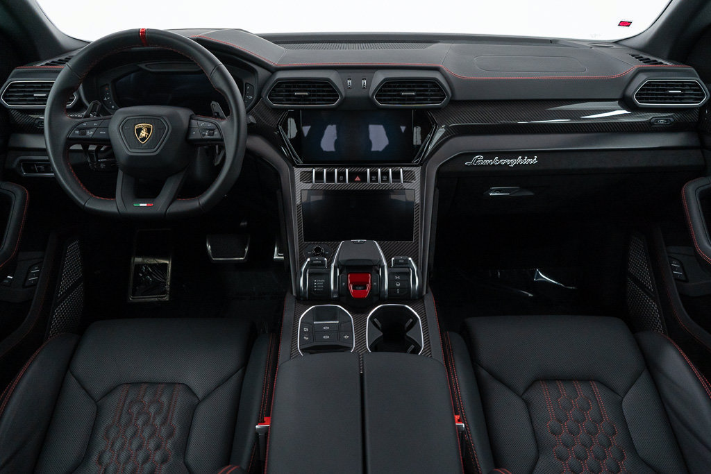 Used 2024 Lamborghini Urus Performante AWD/4WD image 28