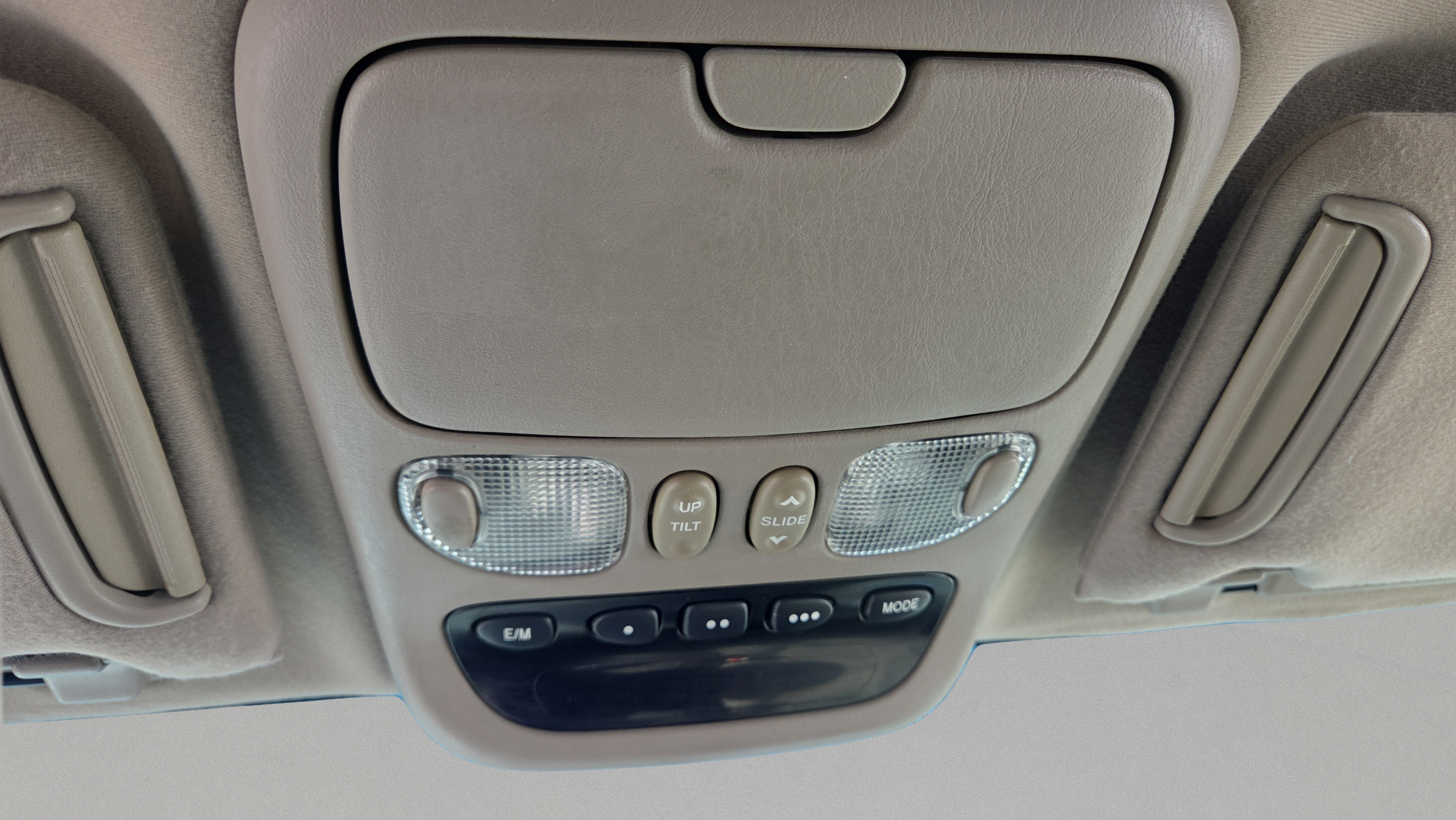 Used 2005 Toyota Tundra Limited AWD/4WD image 33