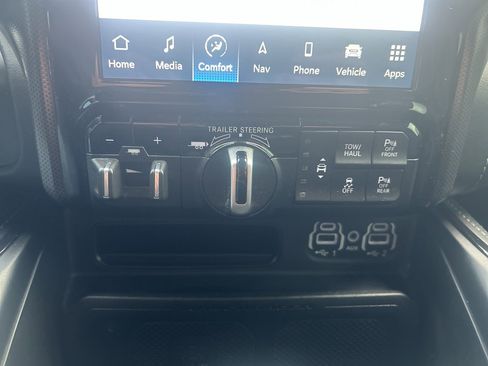 Used 2022 RAM 1500 Limited w/ Trailer Tow Group image 30