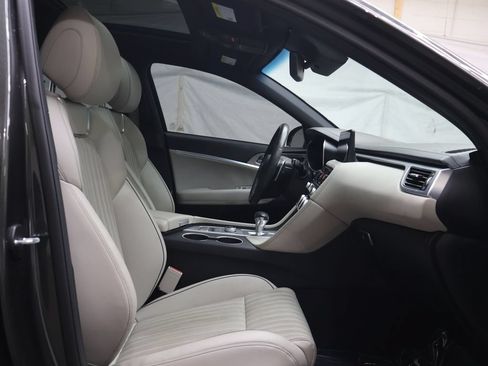 Used 2023 Genesis G70 2.0T w/ Sport Prestige Package RWD image 9